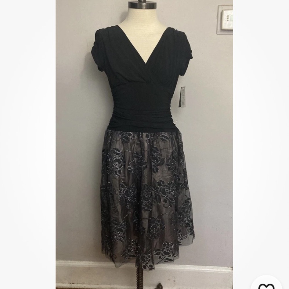 7-24 SLNY black dress Fancy Occasion 6 NWT